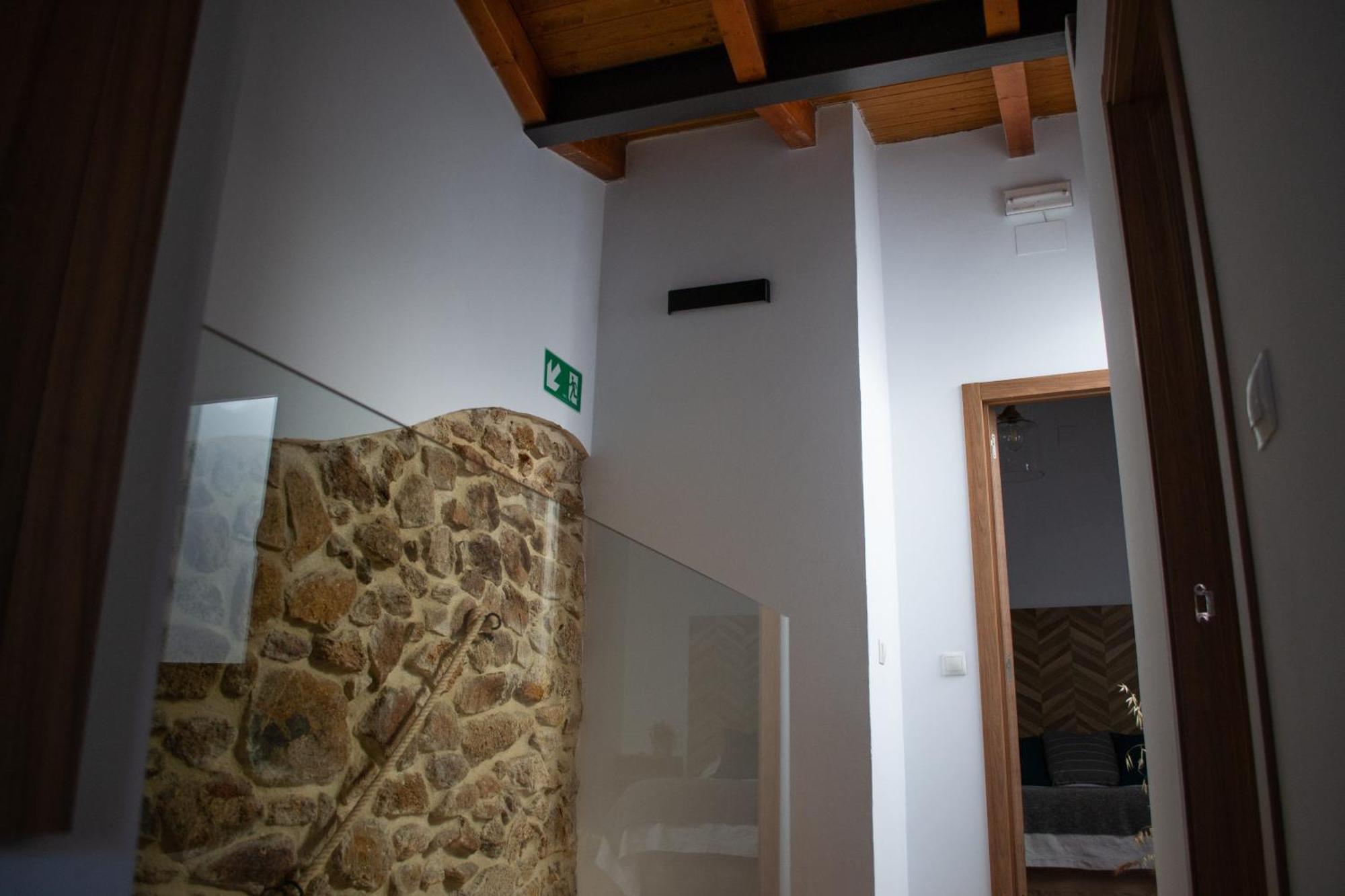 Casa Rural Dona Sol Montánchez 外观 照片